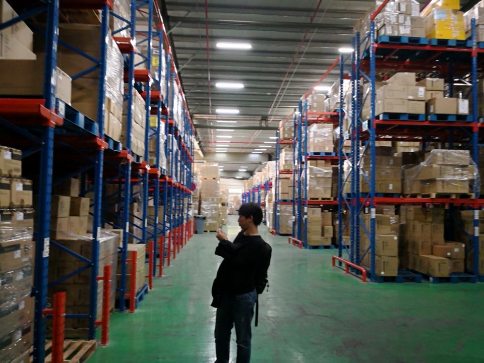 香港倉儲(chǔ)配送中心 香港倉儲(chǔ)配送中心
